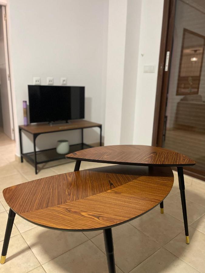 Three Bedroom Apartment With Pool In Torrevieja Bagian luar foto
