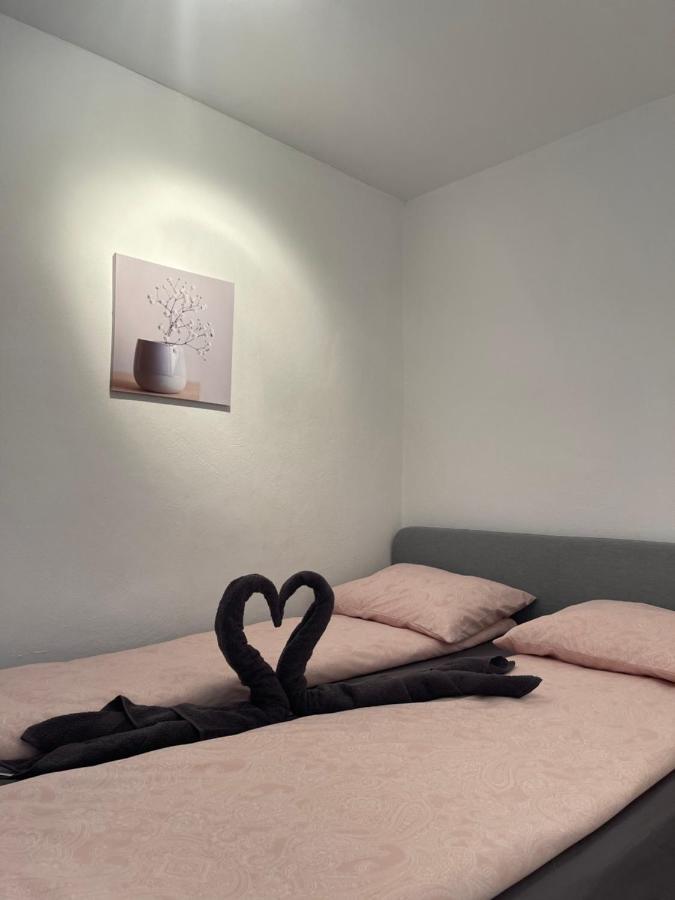 Three Bedroom Apartment With Pool In Torrevieja Bagian luar foto